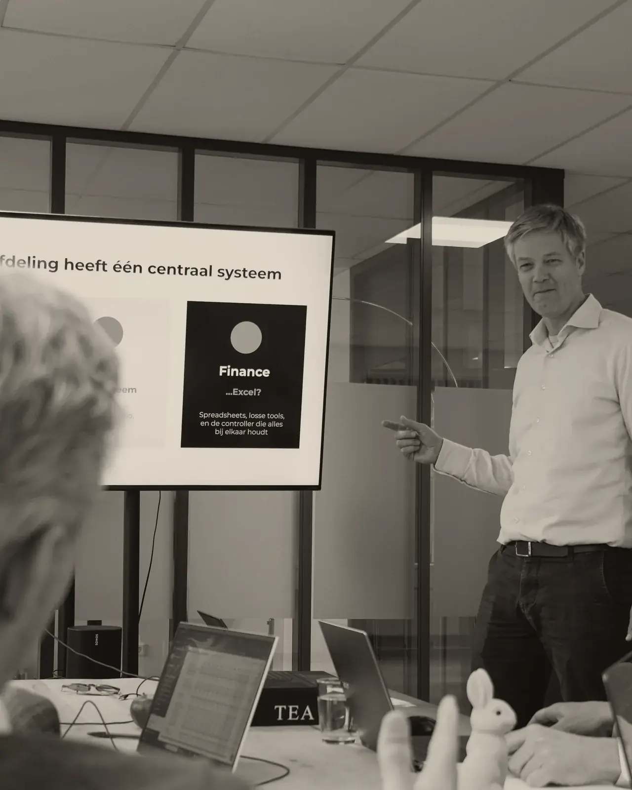 Presentatie bij Smartbooks over finance en losse systemen